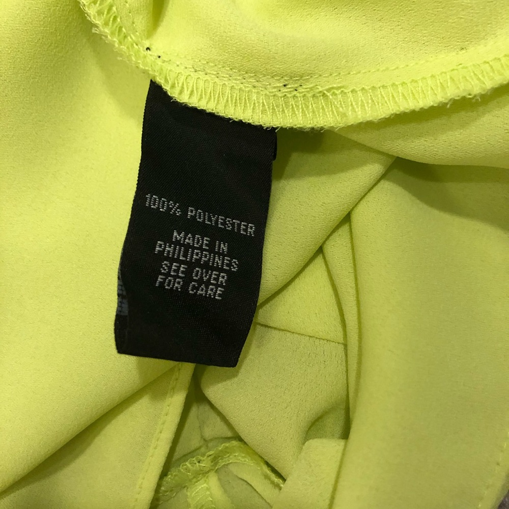 Fun Green Layered Tank - Picture 5 of 6